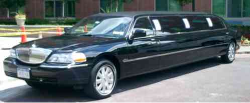 2004 Lincoln Town Car