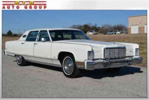 1976 Lincoln Town Car Sedan