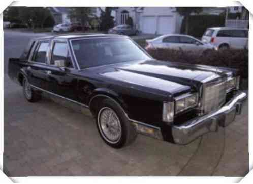 Lincoln Town Car (1988)