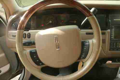 Lincoln Town Car (2007)