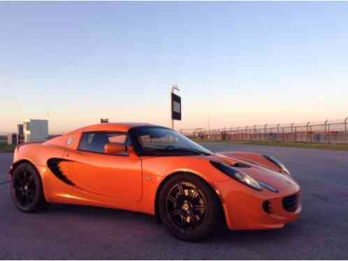 2005 Lotus Elise