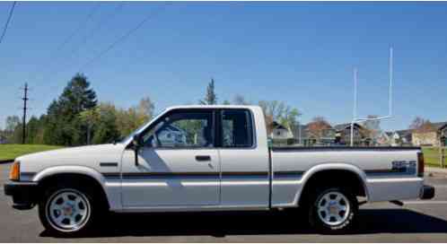 Mazda B-Series Pickups (1987)