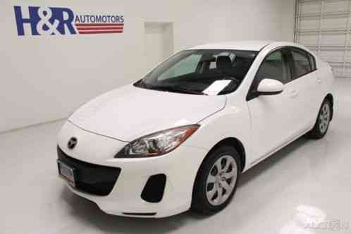 2013 Mazda Mazda3 NO RESERVE - FINANCING AVAILABLE