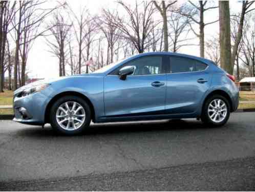 Mazda Mazda3 Touring (2015)