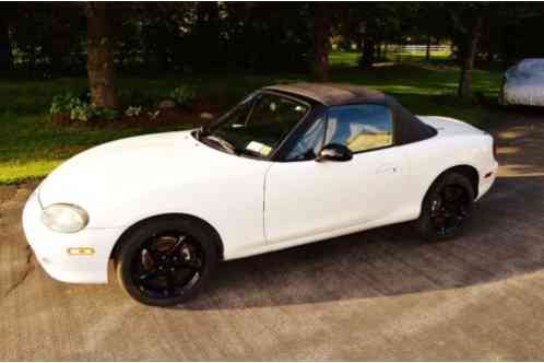 Mazda MX-5 Miata (2001)