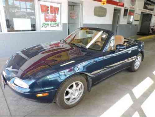 Mazda MX-5 Miata 2dr Conv Leather (1997)