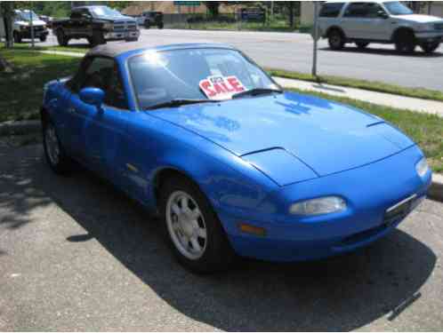 Mazda MX-5 Miata (1990)