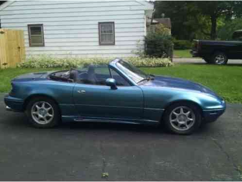 Mazda MX-5 Miata (1995)