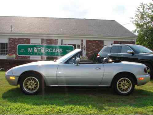 Mazda MX-5 Miata (1991)