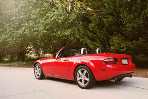 2006 Mazda MX-5 Miata