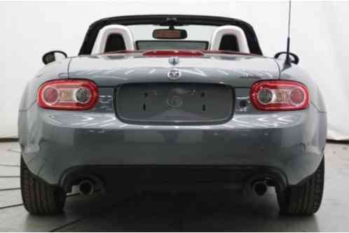 Mazda MX-5 Miata Grand Touring (2013)