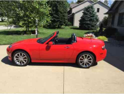 Mazda MX-5 Miata GRAND TOURING (2008)