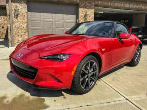 2016 Mazda MX-5 Miata Grand Touring Launch Edition