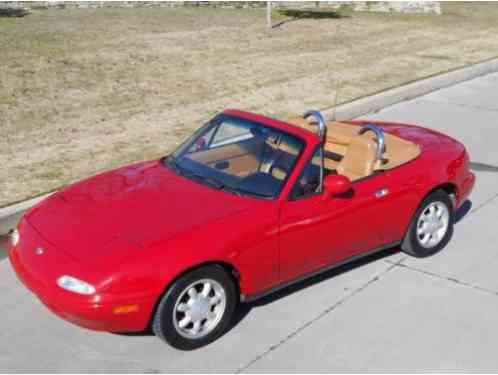 1993 Mazda MX-5 Miata Limited Convertible 2-Door Manual 5-Speed I4 1. 6L