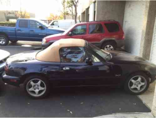 Mazda MX-5 Miata M Edition (1996)