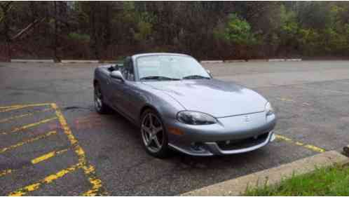 2004 Mazda MX-5 Miata