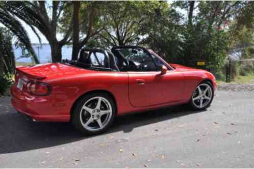 2004 Mazda MX-5 Miata