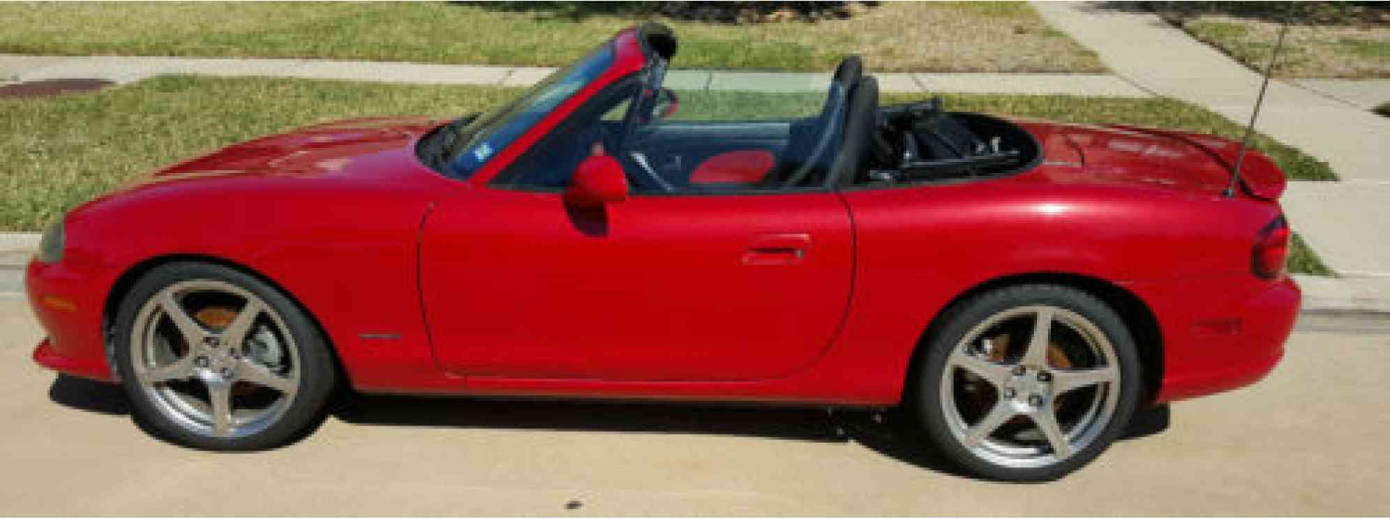 2004 Mazda MX-5 Miata