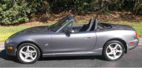 2003 Mazda MX-5 Miata