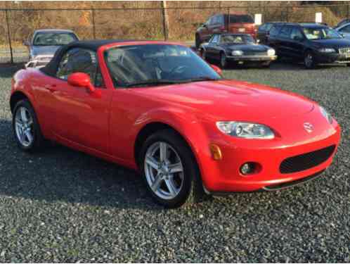 Mazda MX-5 Miata SPORT (2006)