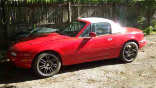 Mazda MX-5 Miata (1990)