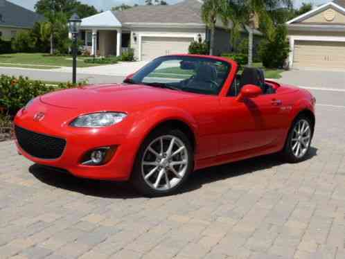 Mazda MX-5 Miata Touring (2011)