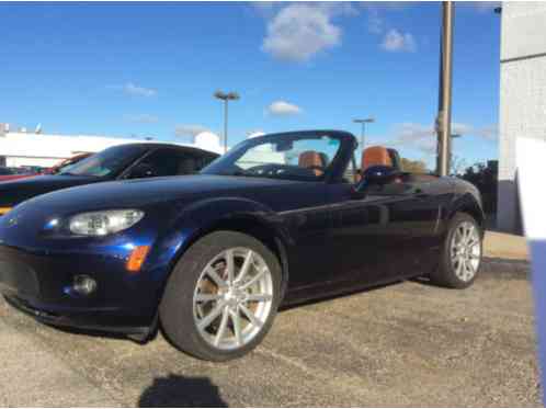 2007 Mazda MX-5 Miata TRADE/FINANCE/DELIVER