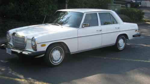 Mercedes-Benz 200-Series 240D (1974)