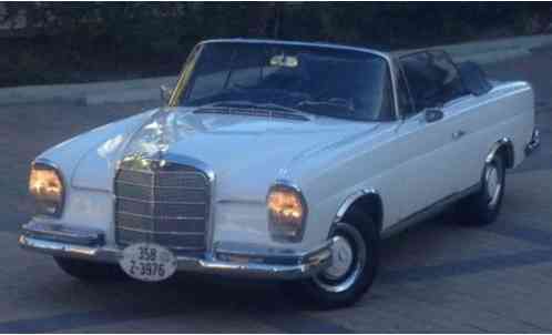 Mercedes-Benz 200-Series Cabriolet (1962)