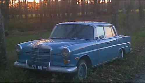 1968 Mercedes-Benz 200-Series