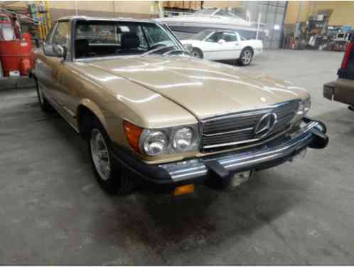 1981 Mercedes-Benz 300-Series