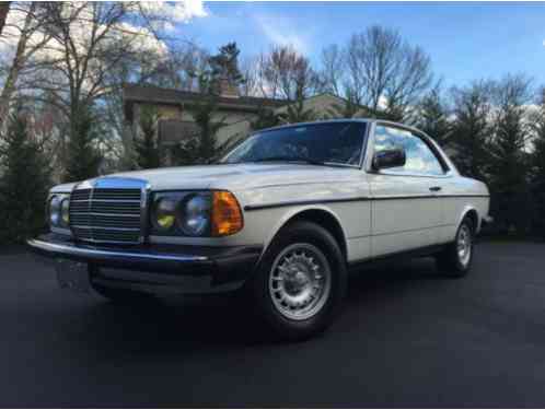 1985 Mercedes-Benz 300-Series 300 CD Coupe