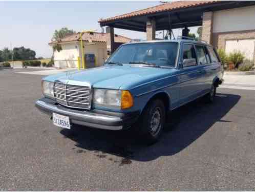 1982 Mercedes-Benz 300-Series 300TD