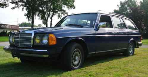 Mercedes-Benz 300-Series 300TD (1985)