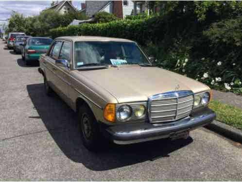 1983 Mercedes-Benz 300-Series