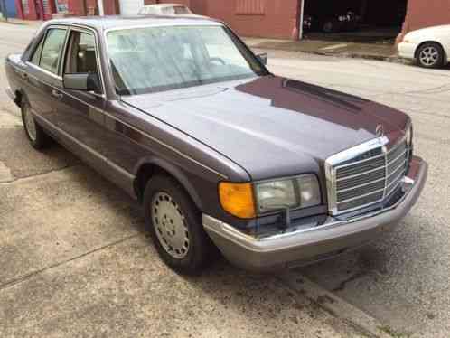 1991 Mercedes-Benz 300-Series