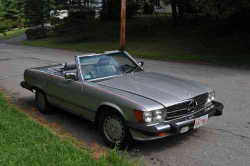 1987 Mercedes-Benz 500-Series