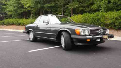 Mercedes-Benz 500-Series (1988)