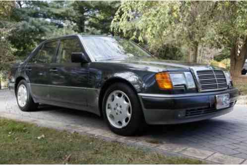 Mercedes-Benz 500-Series (1993)