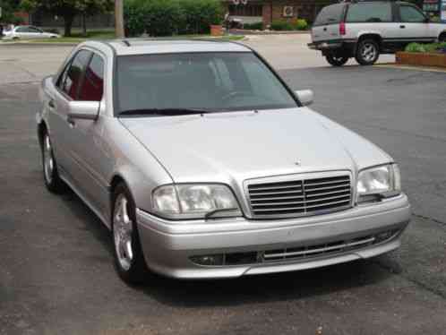 Mercedes-Benz C-Class 4dr Sedan (1996)