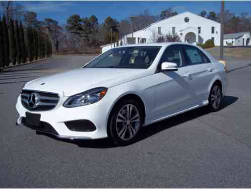 Mercedes-Benz E-Class 4dr Sedan (2015)