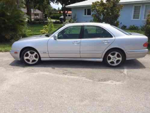 Mercedes-Benz E-Class (2000)