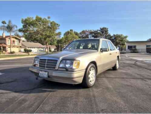 Mercedes-Benz E-Class (1995)