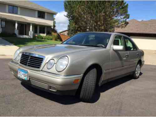 Mercedes-Benz E-Class (1998)