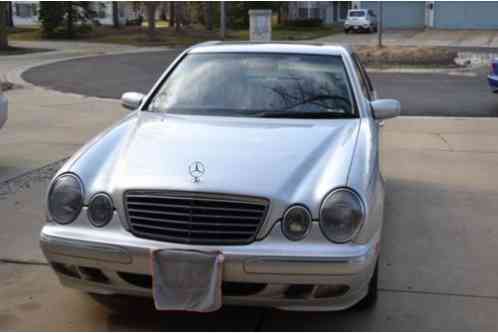 Mercedes-Benz E-Class (2002)