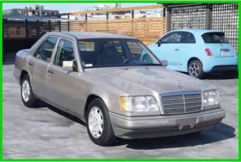 1995 Mercedes-Benz E-Class E320 Sedan