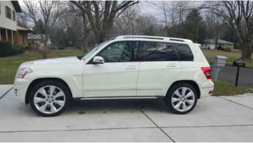 Mercedes-Benz GLK-Class GLK 350 (2011)