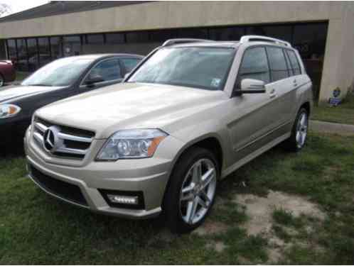 Mercedes-Benz GLK-Class SUV (2011)