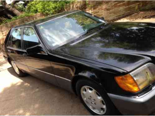 Mercedes-Benz S-Class (1994)