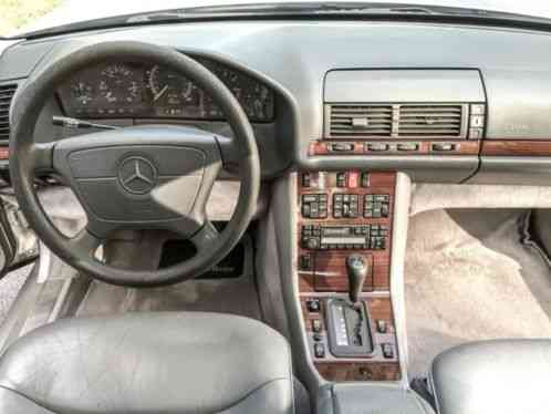 Mercedes-Benz S-Class (1995)